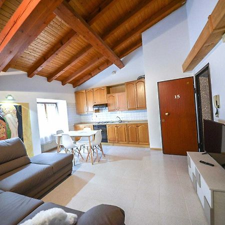 Family Retreat Apartment Riva del Garda Ngoại thất bức ảnh